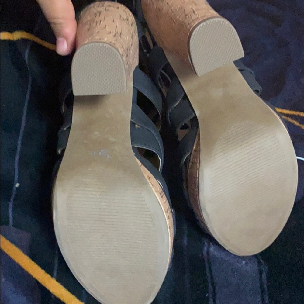 High heels - Picture 3 of 6